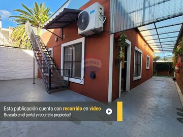 VENTA CASA 3 AMB C/ PATIO EN BERNAL - APTO CREDITO