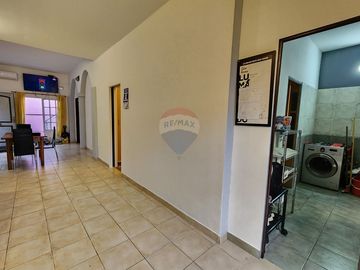 VENTA CASA 3 AMB C/ PATIO EN BERNAL - APTO CREDITO