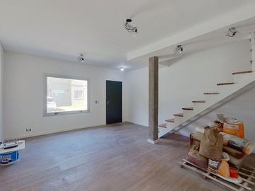 Casa Duplex venta a estrenar en condominio cerrado
