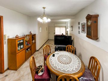 PH EN VENTA 5 AMB. PALERMO MAS LOCAL INDEPENDIENTE