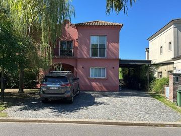 Casa en venta en Barrio Los Sauces Nordelta Tigre