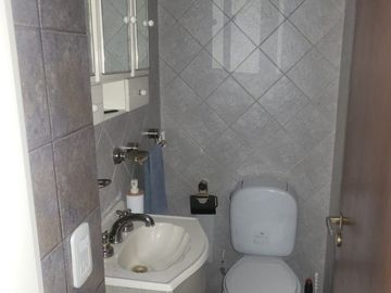 VENTA Departamento categoría en calle Emilio Civit