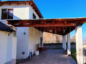 CASA EN VENTA EN SENILLOSA