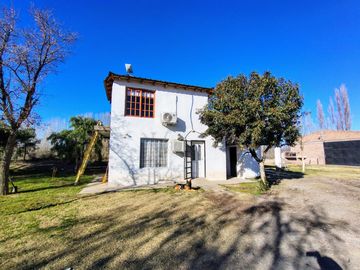 CASA EN VENTA EN SENILLOSA