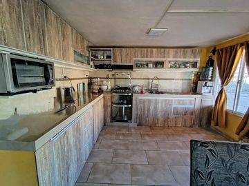 CASA EN VENTA EN SENILLOSA