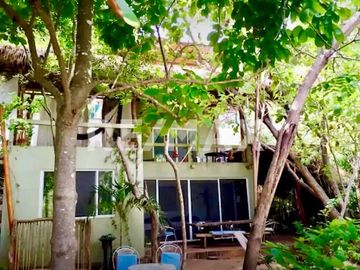 Tres Casas en venta frente a la Playa - (3)