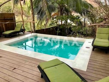Tres Casas en venta frente a la Playa - (3)