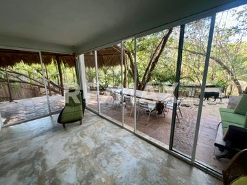 Tres Casas en venta frente a la Playa - (3)