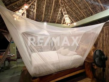 Tres Casas en venta frente a la Playa - (3)