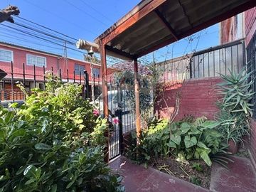 CASA EN VENTA - LA FLORIDA