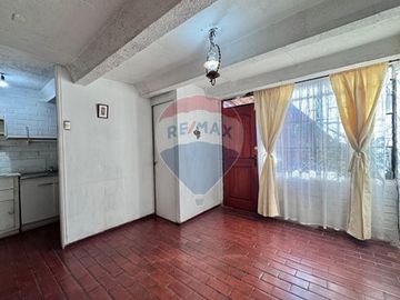 CASA EN VENTA - LA FLORIDA