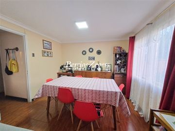 Casa en Venta en Los Maitenes / Los Prunos / Fernando Castillo Velasco
