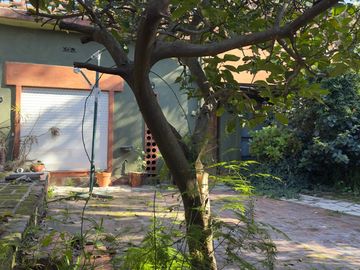 Casa en Beccar-225m totales.