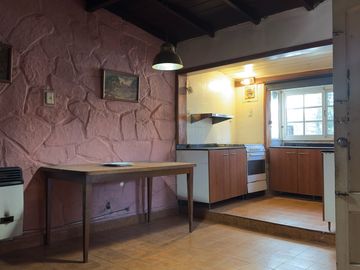 Casa en Beccar-225m totales.