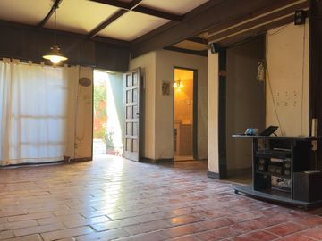 Casa en Beccar-225m totales.