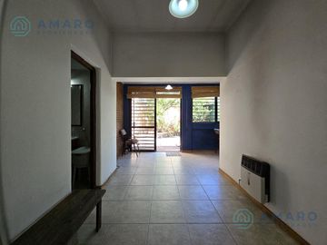 VENTA · CASA · 2 DORMITORIOS · PATIO · ARROYITO