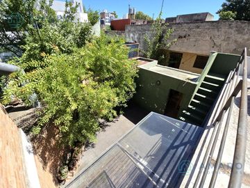 VENTA · CASA · 2 DORMITORIOS · PATIO · ARROYITO
