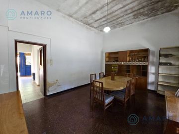 VENTA · CASA · 2 DORMITORIOS · PATIO · ARROYITO