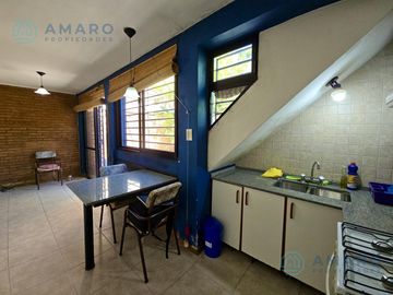 VENTA · CASA · 2 DORMITORIOS · PATIO · ARROYITO