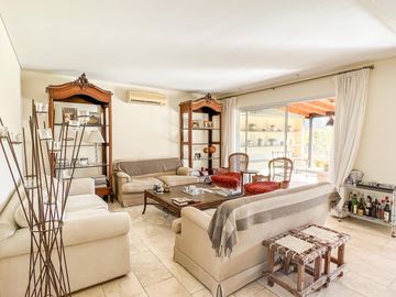 Casa - Los Castores