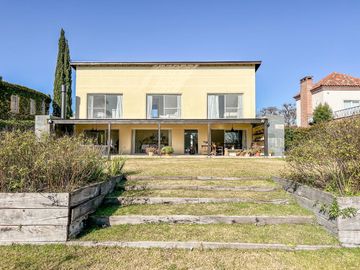 Casa - Los Castores
