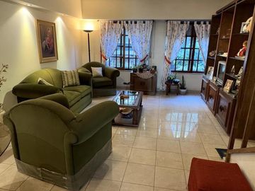 PH en venta - 3 Dormitorios 3 Baños - Barracas