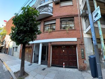 PH en venta - 3 Dormitorios 3 Baños - Barracas