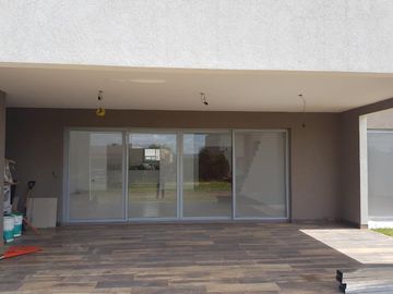 Venta Casa A ESTRENAR en San Matias Escobar EC