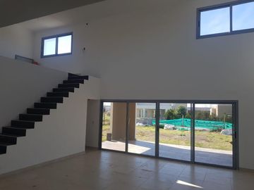 Venta Casa A ESTRENAR en San Matias Escobar EC