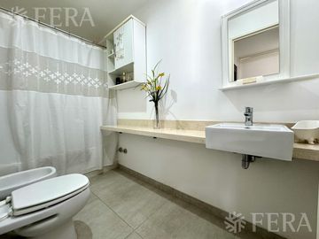 Venta departamento 2 ambientes con balcón en Bernal