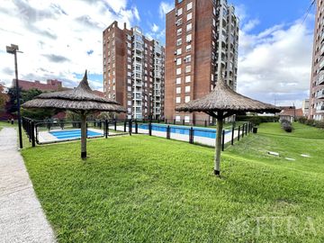 Venta departamento 2 ambientes con balcón en Bernal