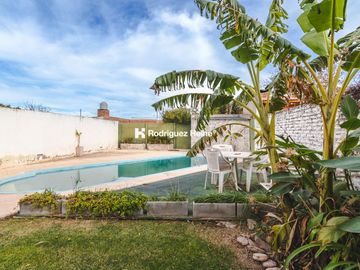 Casa en en venta, barrio Pedro Pico!