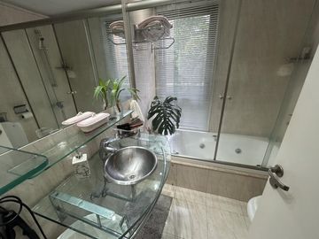 VENTA QUARTIER SINCLAR 3  AMPLIOS AMB, BALCON TERRAZA  VISTA A PARQUE Y PSICINA , MUCHA LUZ Y SOL!