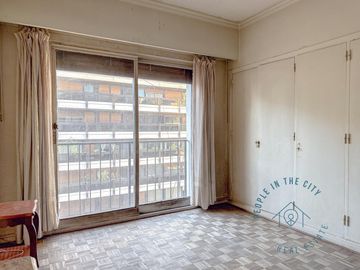 Departamento en venta a refaccionar en Recoleta Quintana ancha.