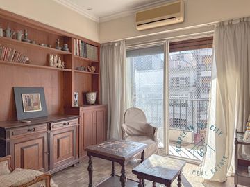Departamento en venta a refaccionar en Recoleta Quintana ancha.