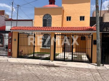 VENTA CASA EN LA JOYA QUERETARO