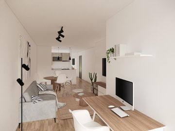 Departamento con balcón y patio en primero piso
