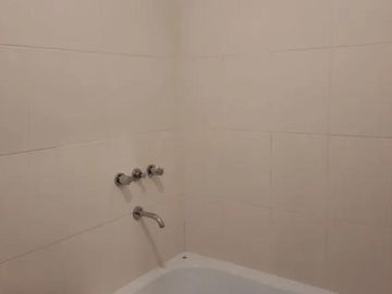 PH en venta - 2 Dormitorios 1 Baño - Castelar