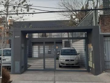 PH en venta - 2 Dormitorios 1 Baño - Castelar