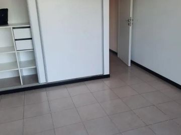 PH en venta - 2 Dormitorios 1 Baño - Castelar