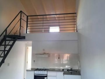 PH en venta - 2 Dormitorios 1 Baño - Castelar
