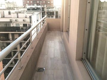 Piso 2 Ambientes amueblado con balcón terraza en Belgrano APTO CREDITO