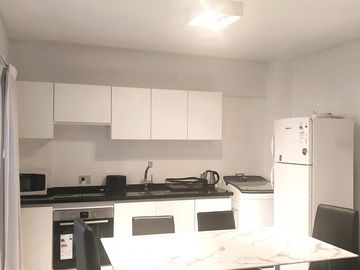 Piso 2 Ambientes amueblado con balcón terraza en Belgrano APTO CREDITO