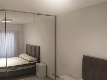 Piso 2 Ambientes amueblado con balcón terraza en Belgrano APTO CREDITO