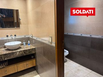 Casa en Ayres de Pilar en alquiler con muebles, 4 cuartos, impecable!
