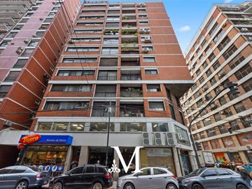 Departamento de 6 ambientes con terraza y parrilla en Retiro, cochera y seg 24hs muy luminoso