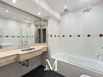 Departamento de 6 ambientes con terraza y parrilla en Retiro, cochera y seg 24hs muy luminoso