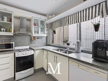 Departamento de 6 ambientes con terraza y parrilla en Retiro, cochera y seg 24hs muy luminoso
