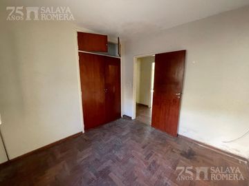 Casa en venta a refaccionar 3 ambientes Olivos lote de 8,66 x 17,51