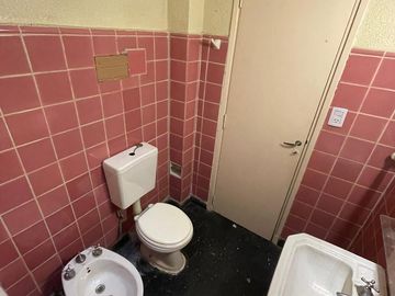 Casa en venta a refaccionar 3 ambientes Olivos lote de 8,66 x 17,51